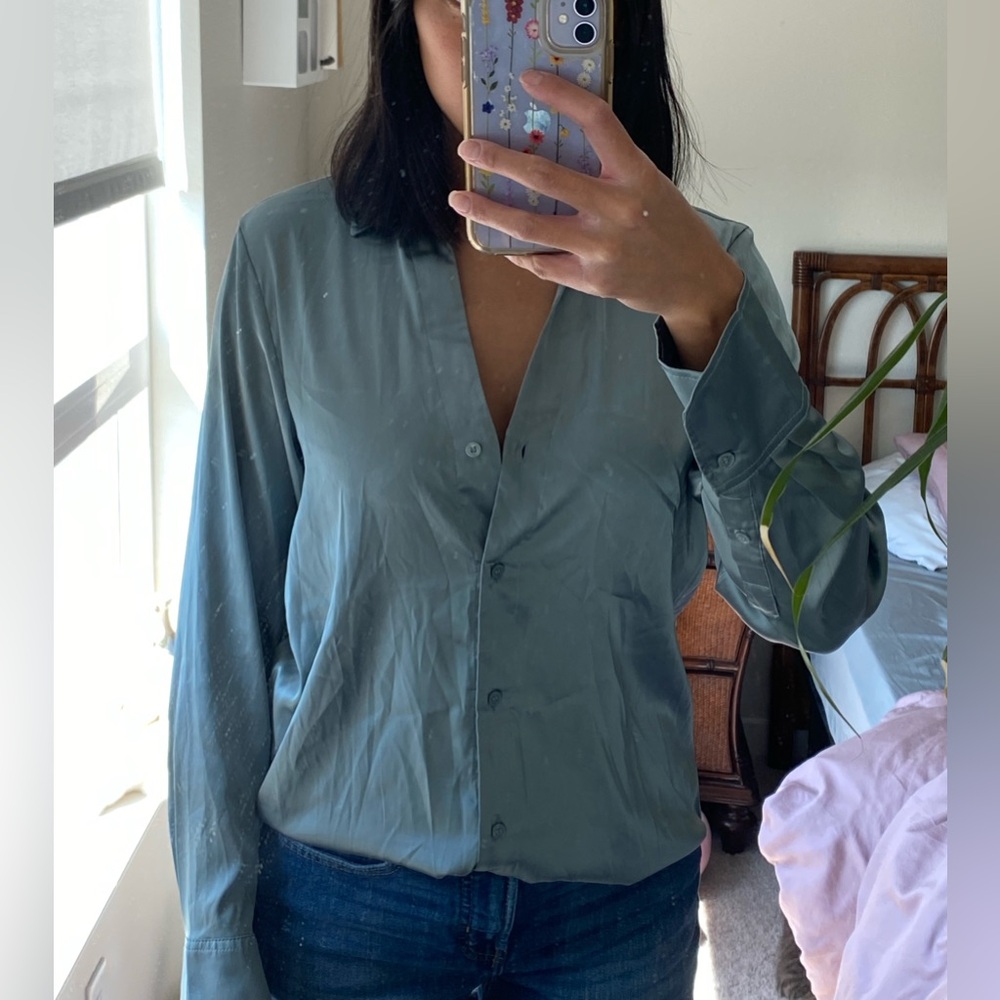 Elegant Blue Women's Blouse